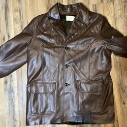 Luxury Brown Leather Jacket -Effortless Style & Bold Comfort 