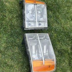 2010 Chevy Silverado Head Lights 