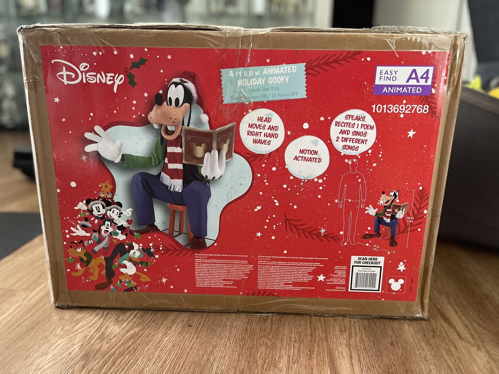 Home Depot 4’ Animatronic Christmas Goofy