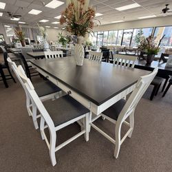 7 Pc Dining Table 