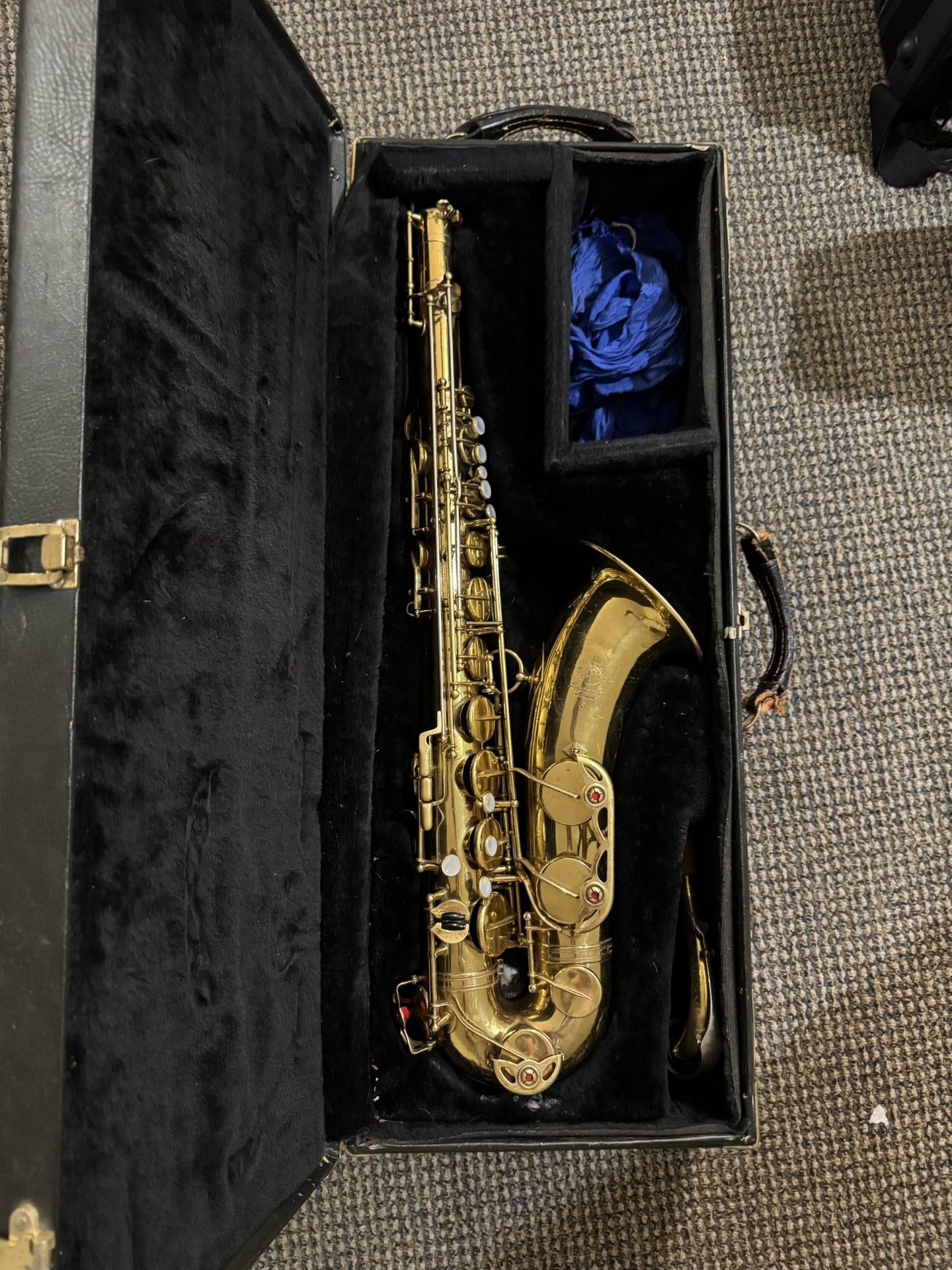 1958 Selmer Mark VI Tenor Saxophone 159k