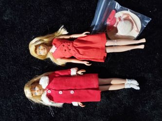 Vintage Skipper dolls in vintage outfits excellent condition