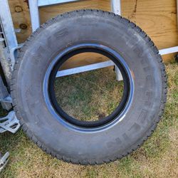 Brand New Michelin LTX MS Lt245/75/r16
