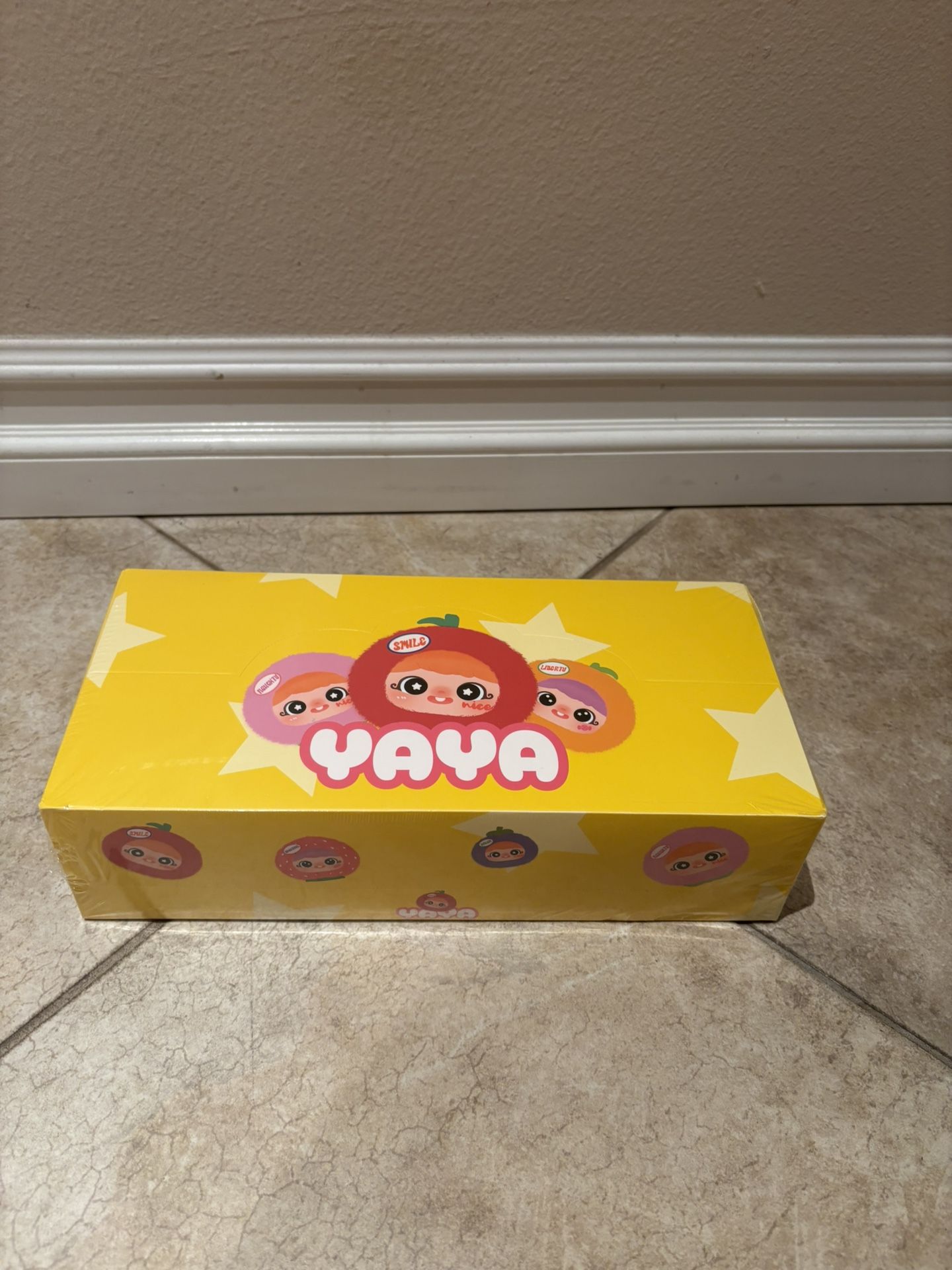 Damaged box YAYA Fun Fruit Plush Pendant 8 Blind Box. Please view all photos for actual condition.