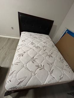 Twin bed