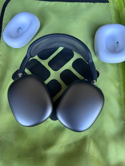 Apple AirPods Max and Apple Watch Ultra 2
