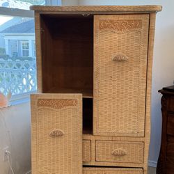 Pier One (1) Jamaica Wicker/Rattan Collection: Lot Includes Armoire, Nightstand, Twin Headboards & Mirror