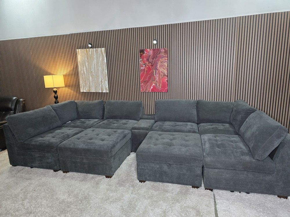 Like New- Tisdale Special Edition 9 piece Modular and Storage Compartment USB Option with Ottoman