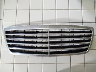 Mercedes Grill W210 E Class 1996 to 2002