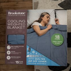 Brookstone Weighted blanket