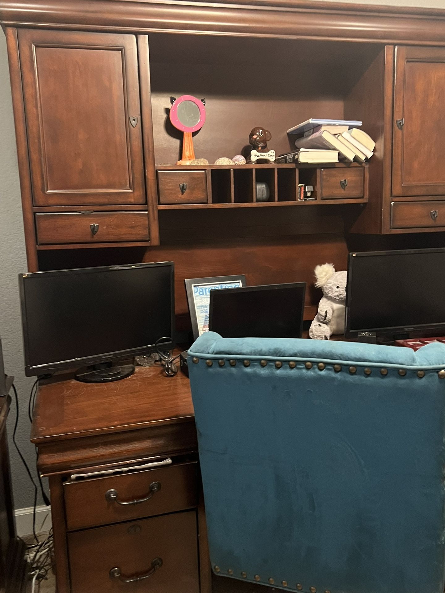 Desk, File Cabinet, and Book Shelf Set