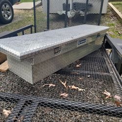 Kobalt 56-in Aluminum Truck Tool Box