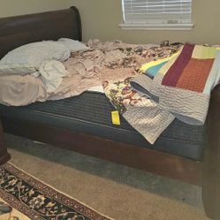 Queen Bed With Mattress And Box Spring 