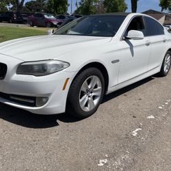 2011 BMW 528i