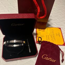 DESIGNER BRACELETS (READ THE DESCRIPTION)