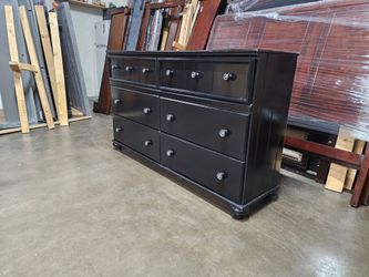 Black  Dresser with 6 Drawers
