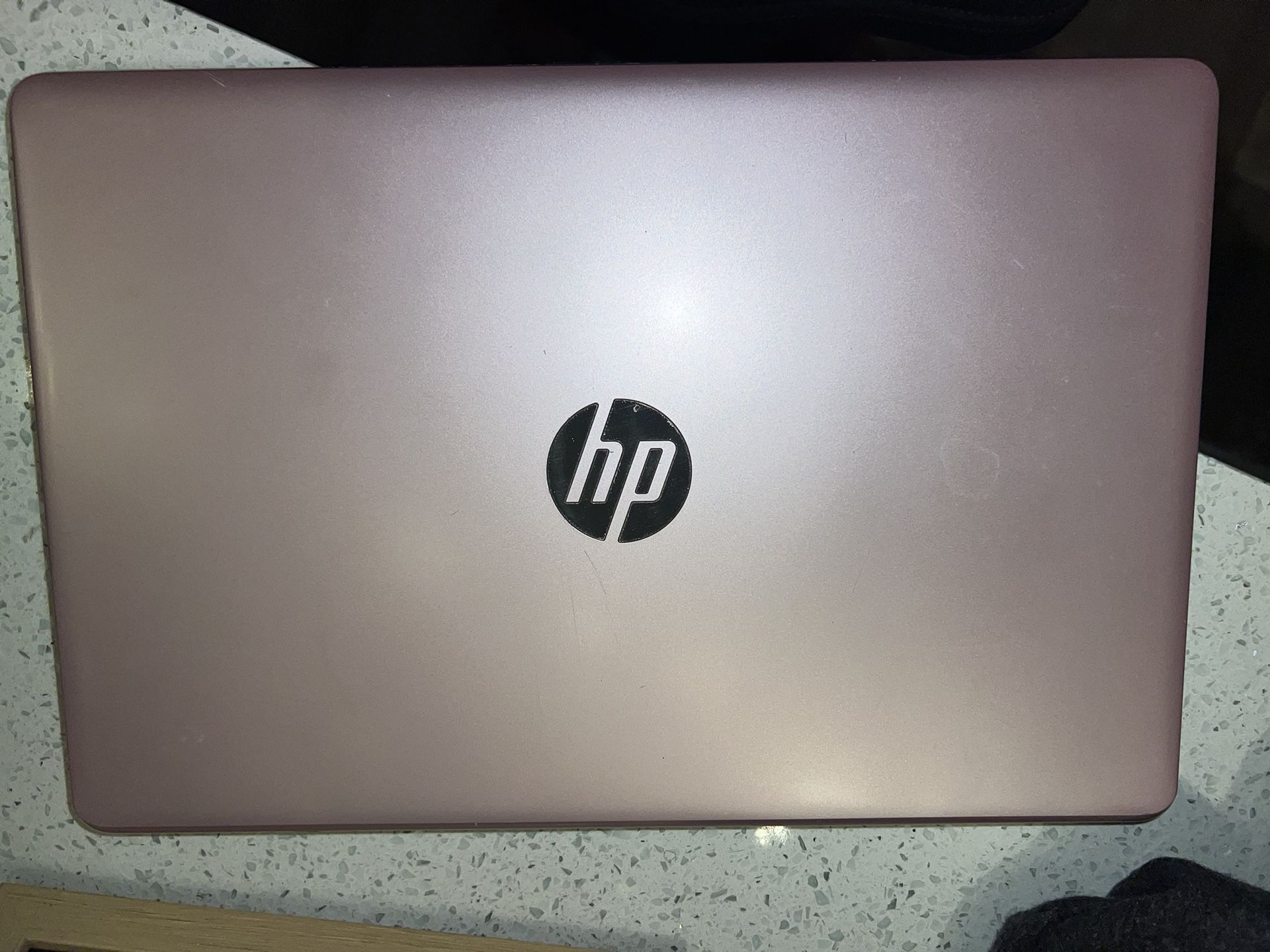 hp pink laptop