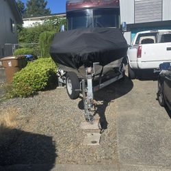 2005 Bayliner Boat