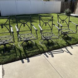 Swivel Chairs Set of 4 For $60