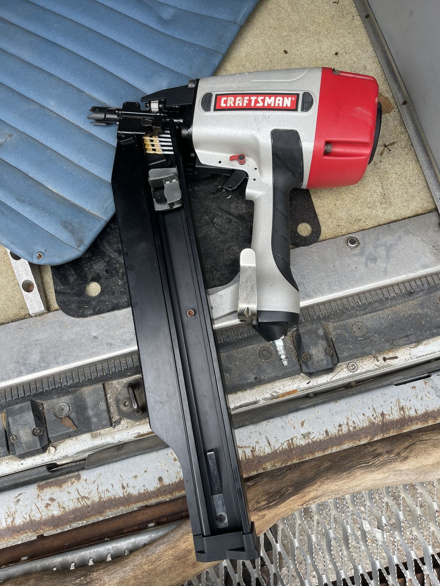 Craftsman Nail Gun