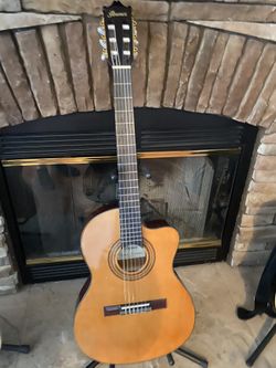 Ibanez Acoustic Electric 6 String Guitar Nice