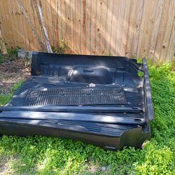 Bed Liner 6'.5" With Tailgate and Sides