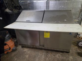 Ascend 24 Cubic Feet Stainless Commercial service table cooler refrigerator