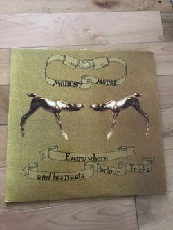 Modest Mouse - Everywhere & His Nasty Parlour Tricks vinyl