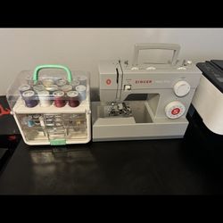 Singer Sewing Machine