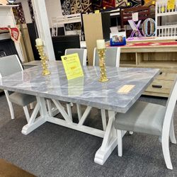7 Pc Dinning Table $899