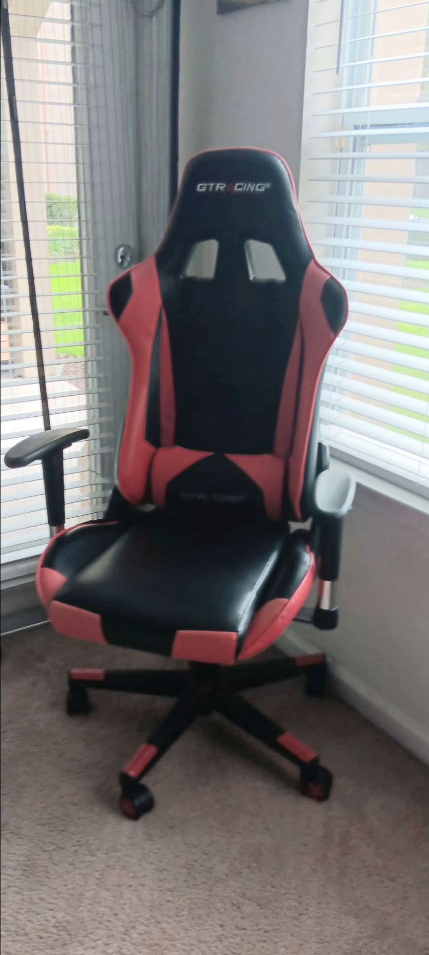 GTRACING Red and Black Ergonomic Gaming Chair