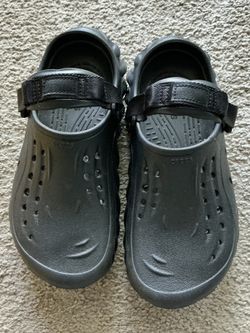 Crocs Echo Clogs Triple Black Women's Size J6