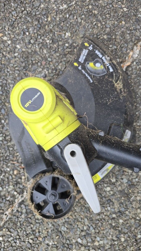 Ryobi Trimmer