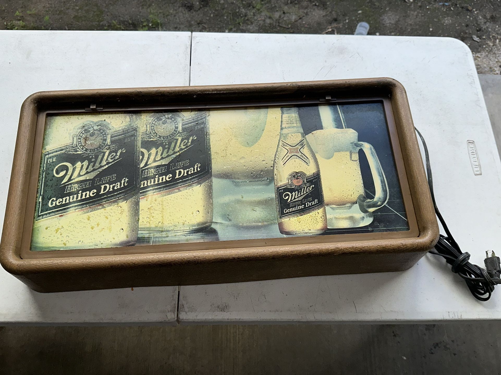 1985 miller light up sign