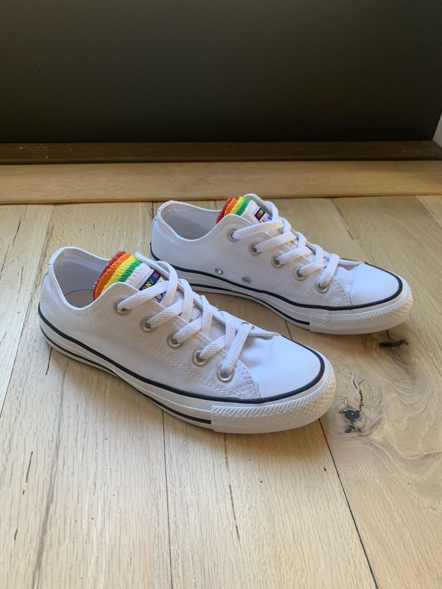 Converse Rainbow Size 6