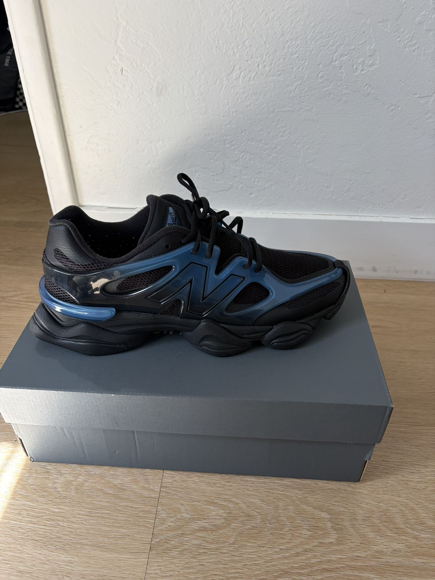 New balance 9060 Men’s 13