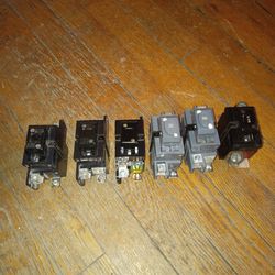 Push Matic circuit breakers two pole 15-20-30-40-50-100 amps 120/240 volts used but working good  $20 dollars each one