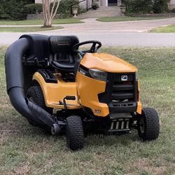 Cub Cadet Motor 18hp Cubierta 42” Hidrostátic Riding Mower// Ariens Apex// John Deere// Honda Rancher//