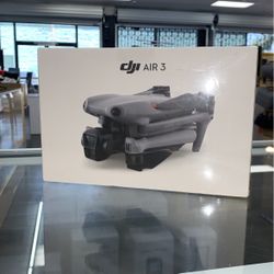DJI Air 3  W/RC-N2 Remote Camera Drone.