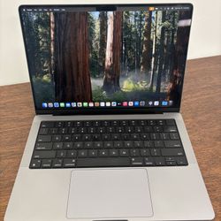 2021 Like New Apple MacBook Pro 16GB M1 Pro 512GB 71 Counts MUSIC RECORDING & VIDEO EDITING SOFTWARE