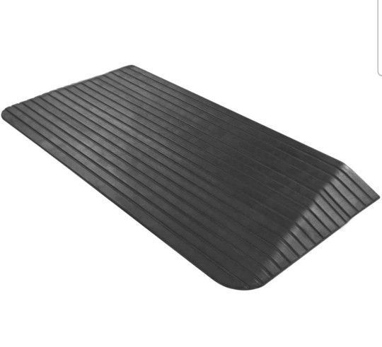 Silver Spring Solid Rubber Threshold Ramp - 2-1/2" Rise