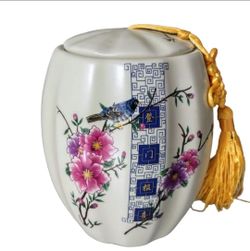 Exquisite Tea Pot, Ceramic Jar, Sealed Cans, Pu'er Tea Caddy.