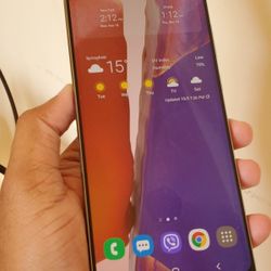 Samsung Galaxy Note 20 , Unlocked   for all Company Carrier ,  Excellent Condition Like New 