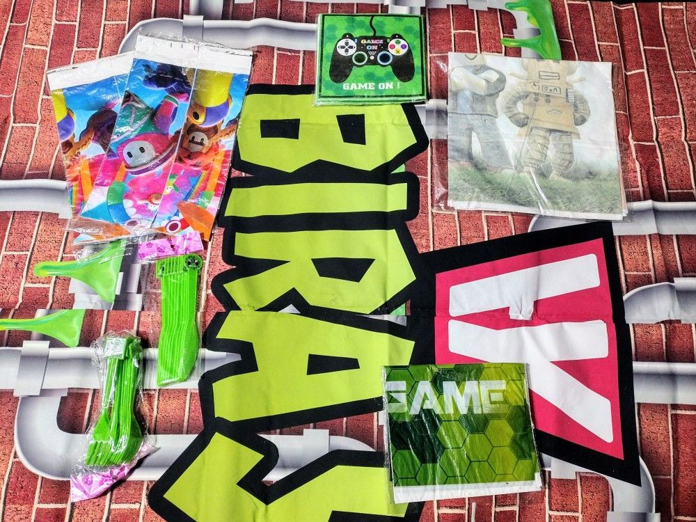 Gaming Birthday Supplies Kit
