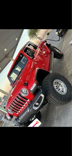 Jeep wheels and tires 17x9 with 35”