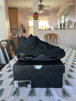 Jordan 4 Retro Black Cat (2025) Size 11