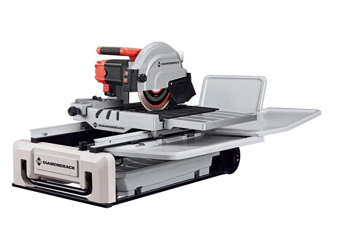 DIAMONDBACK TILE SAW DB 100-1