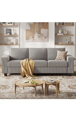 Sofa nuevo en. Caja