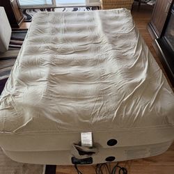 Full Size Air Mattress Intex Brand