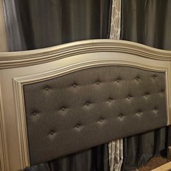 Ashley Furniture 5 Piece King Bedroom Set